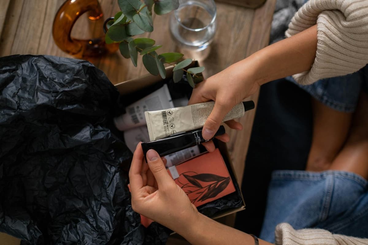 UGC for Subscription Boxes: Reduce Churn, Boost Shares