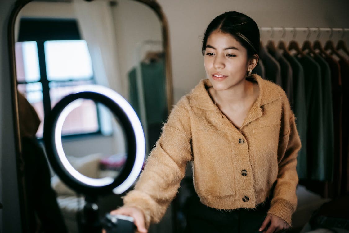 Smartphone Product Photography Tips That Get You Hired
